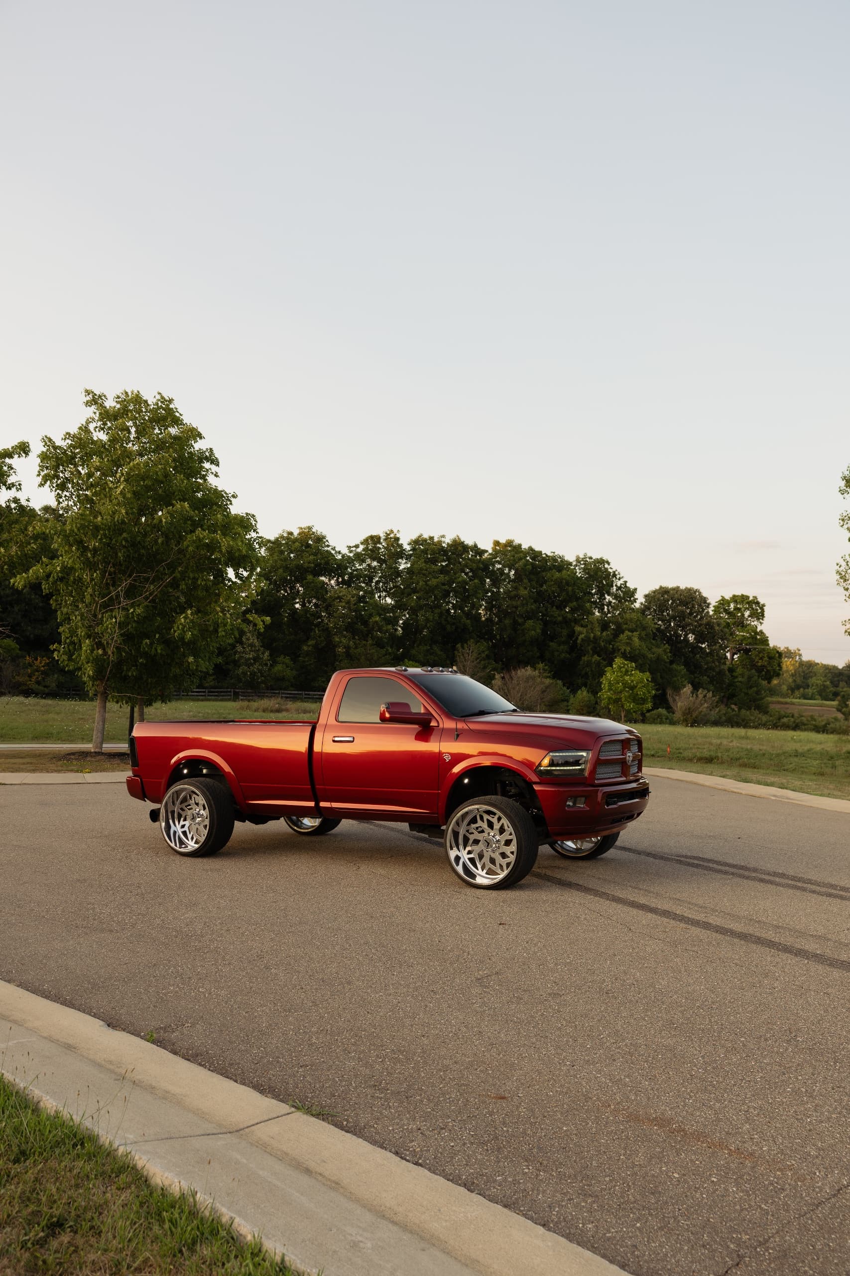 2014 Dodge 3500 — photo 1