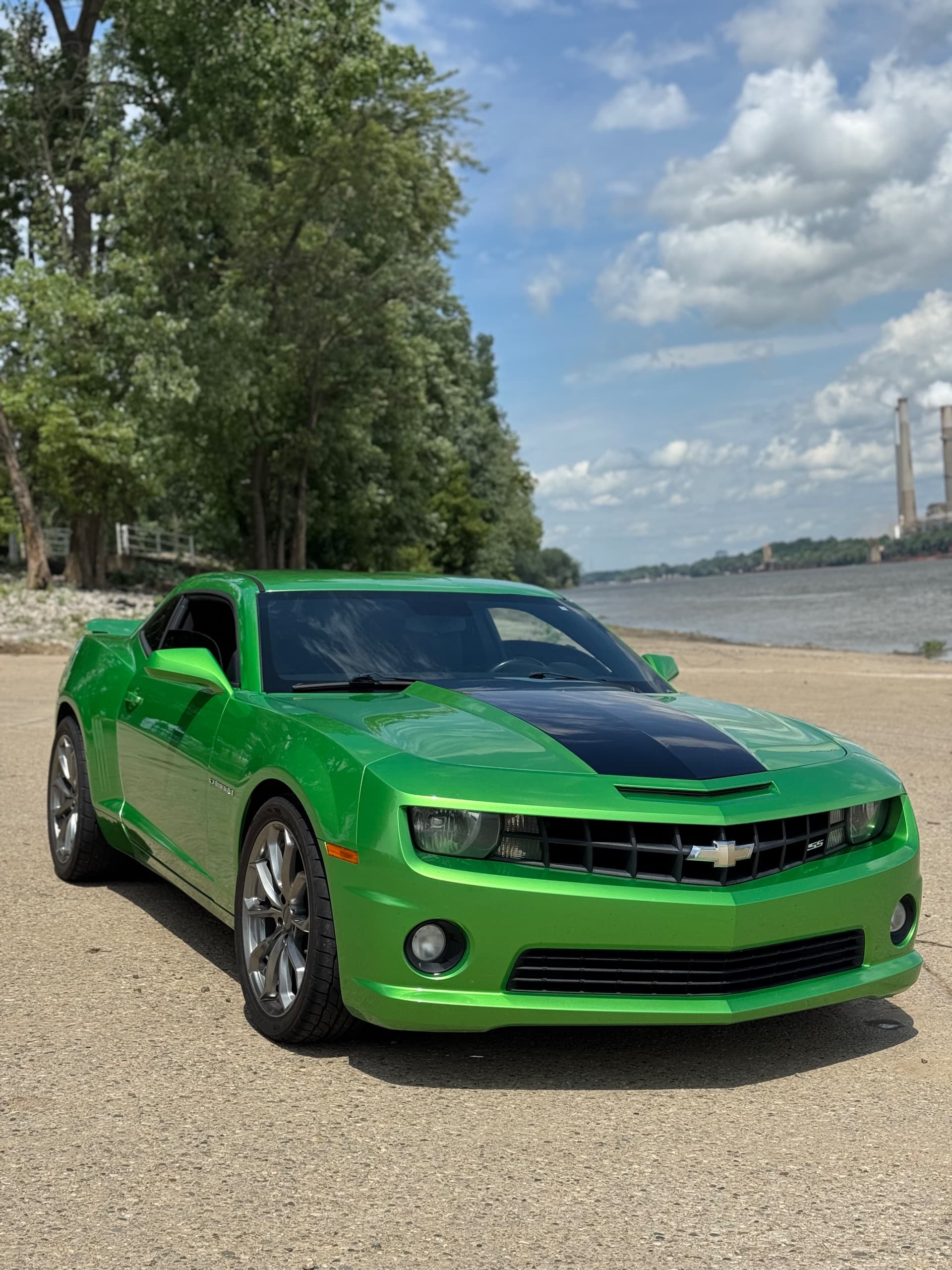2011 Chevrolet Camaro SS — photo 1