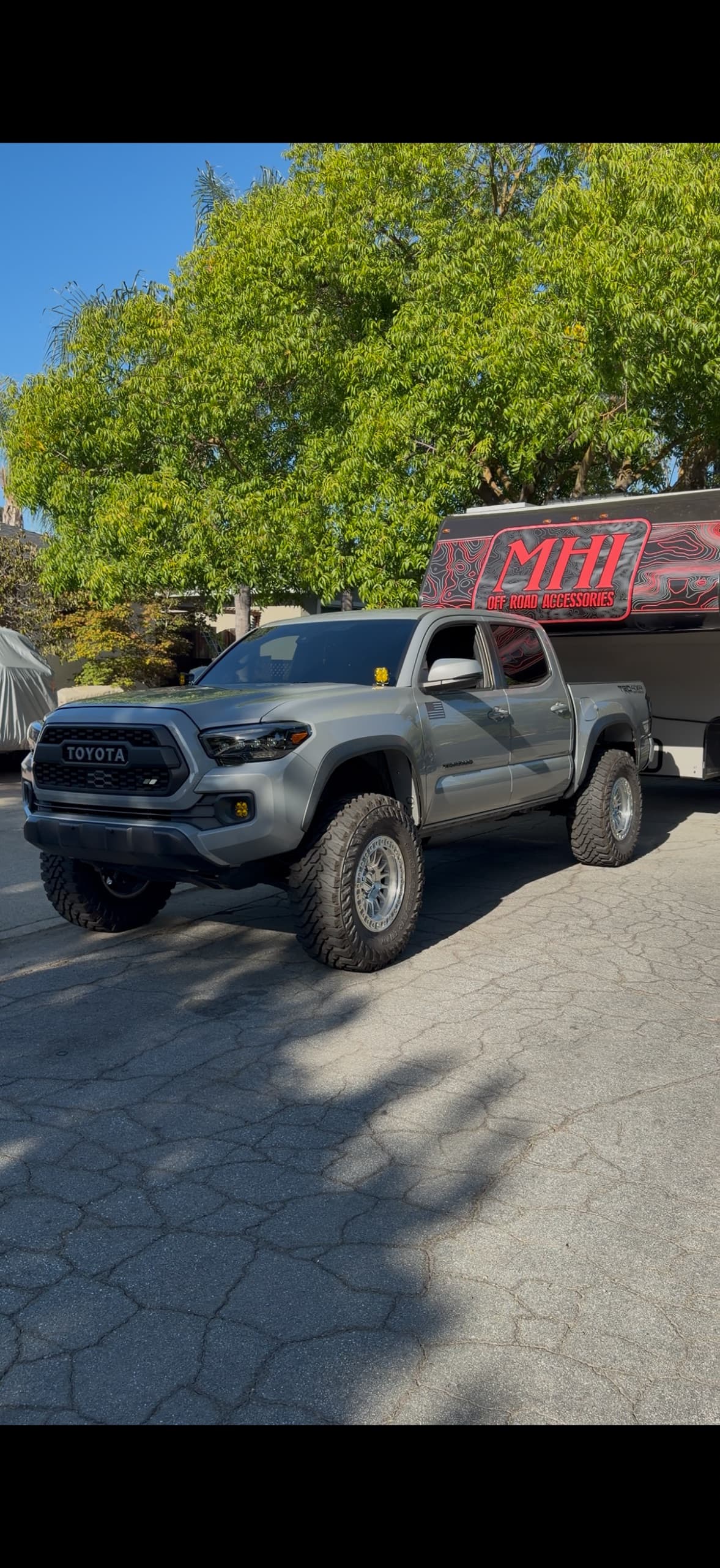 2021 Toyota Tacoma Trd-Off Road — photo 1