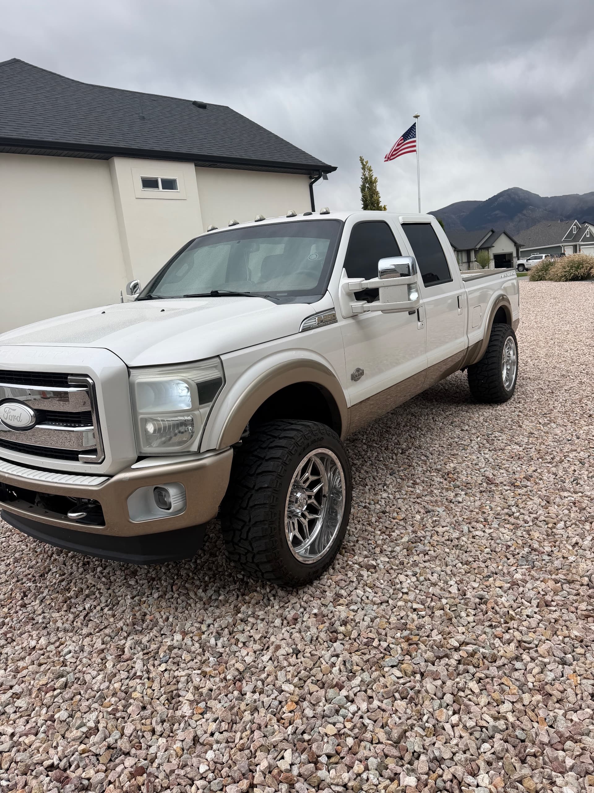 2014 Ford F250 6.7 king ranch — photo 1