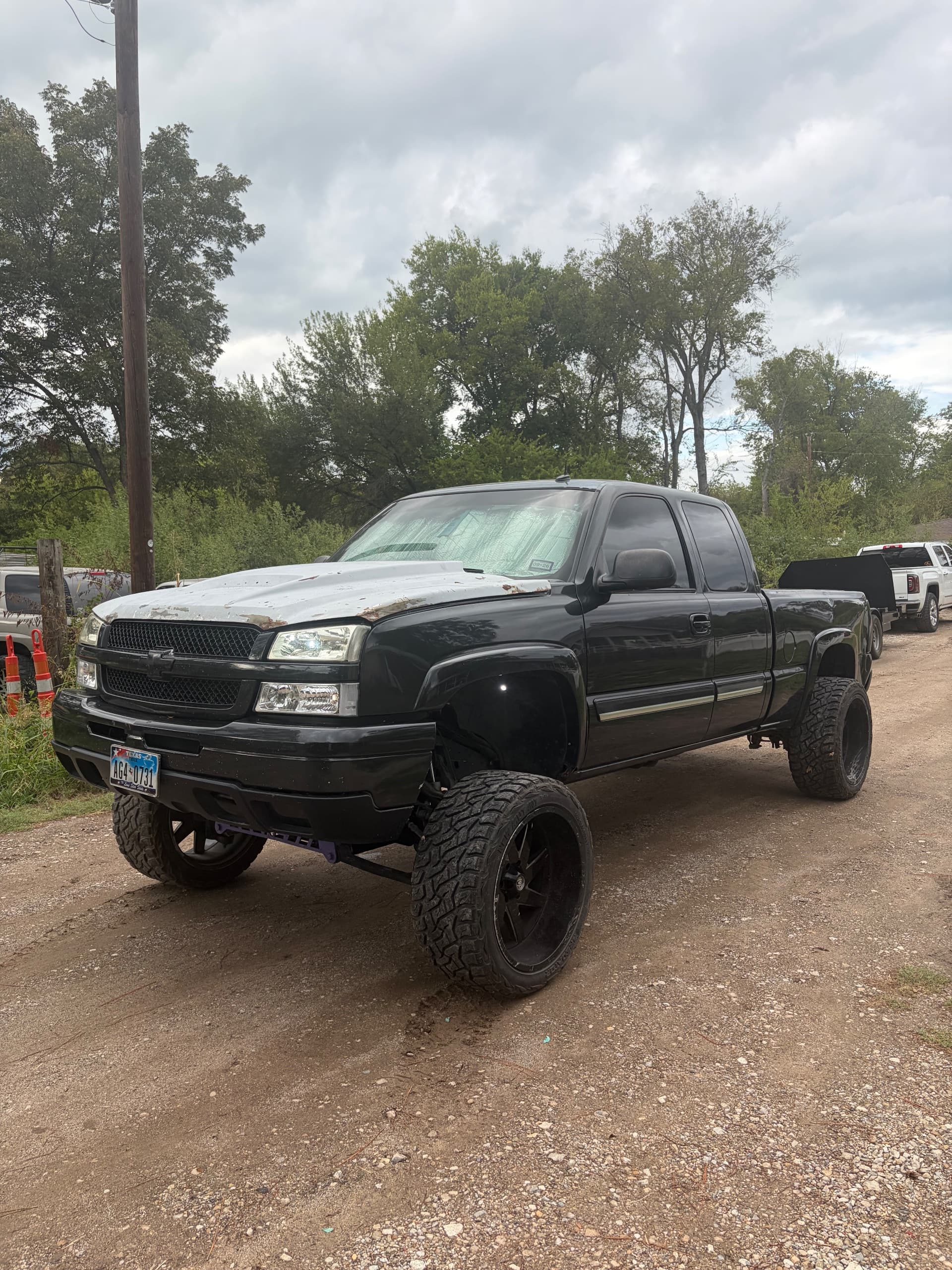 2004 Chevy 1500 — photo 1