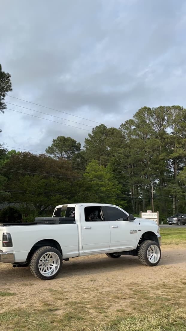 2016 Ram 2500 — photo 1