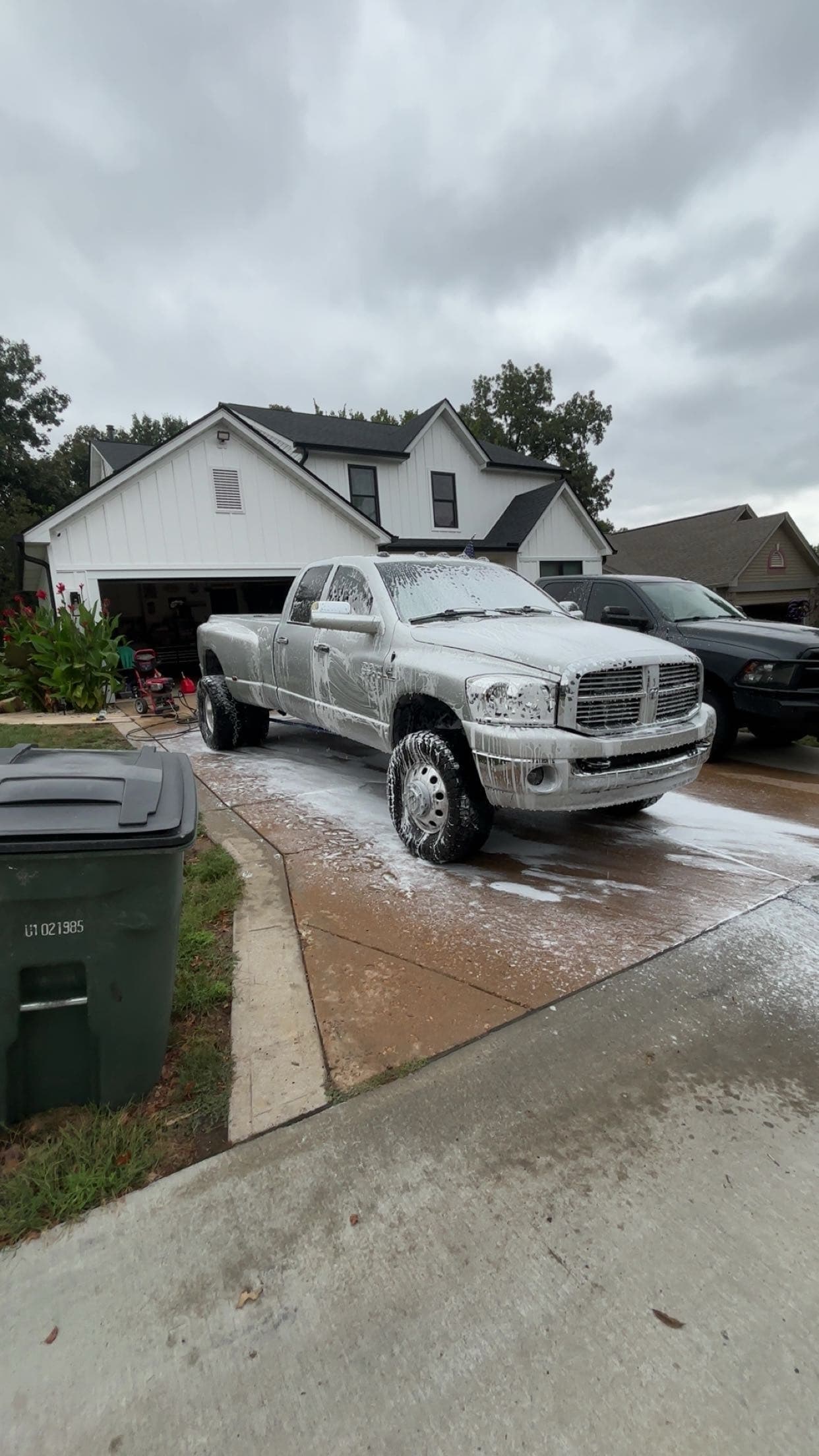 2008 Dodge 3500 6.7 cummins — photo 1