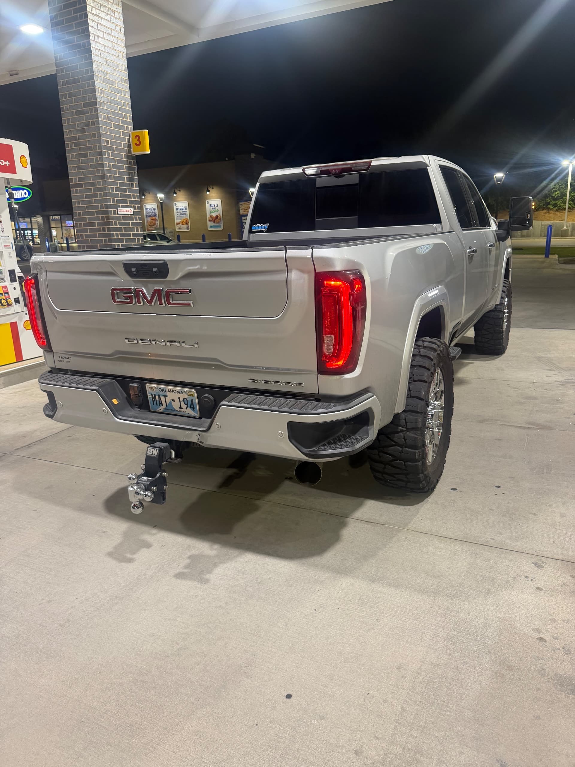 2023 GMC Sierra 2500HD Denali
