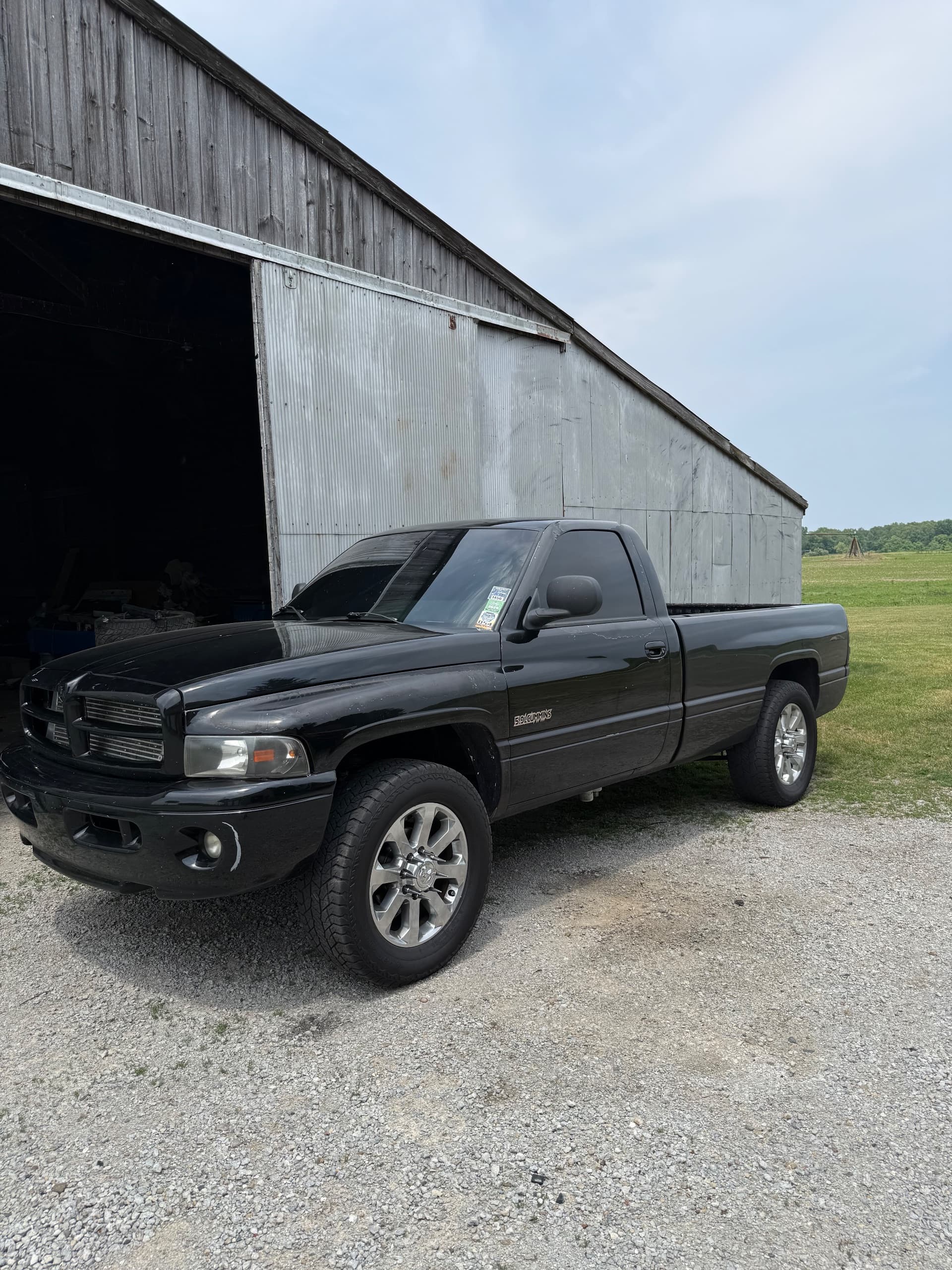 1996 Dodge Ram 2500 — photo 1