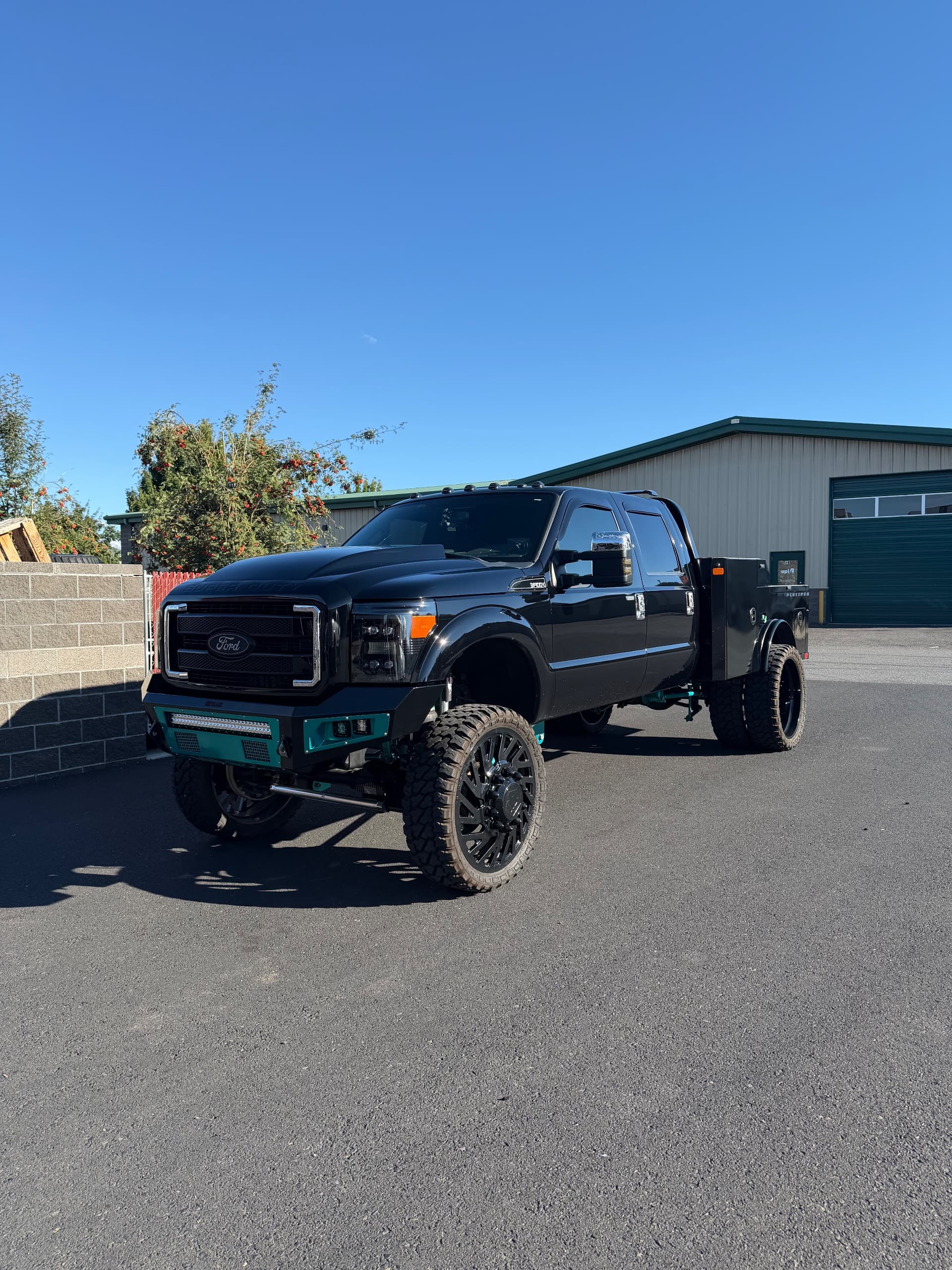 2016 Ford F350 — photo 1