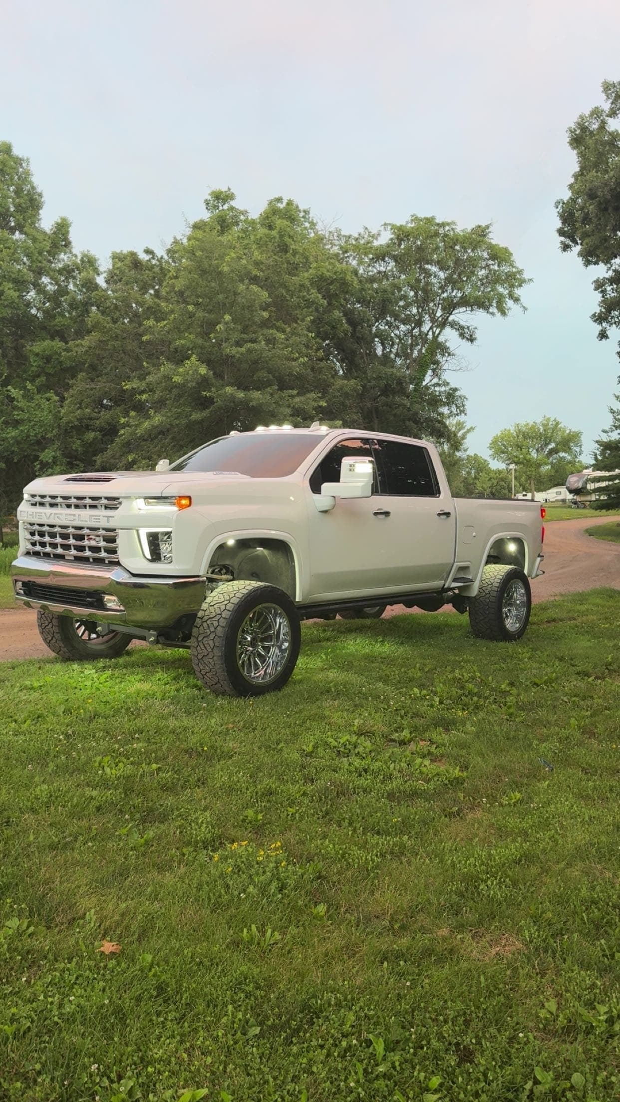 2020 Chevrolet Silverado 2500 LTZ — photo 1