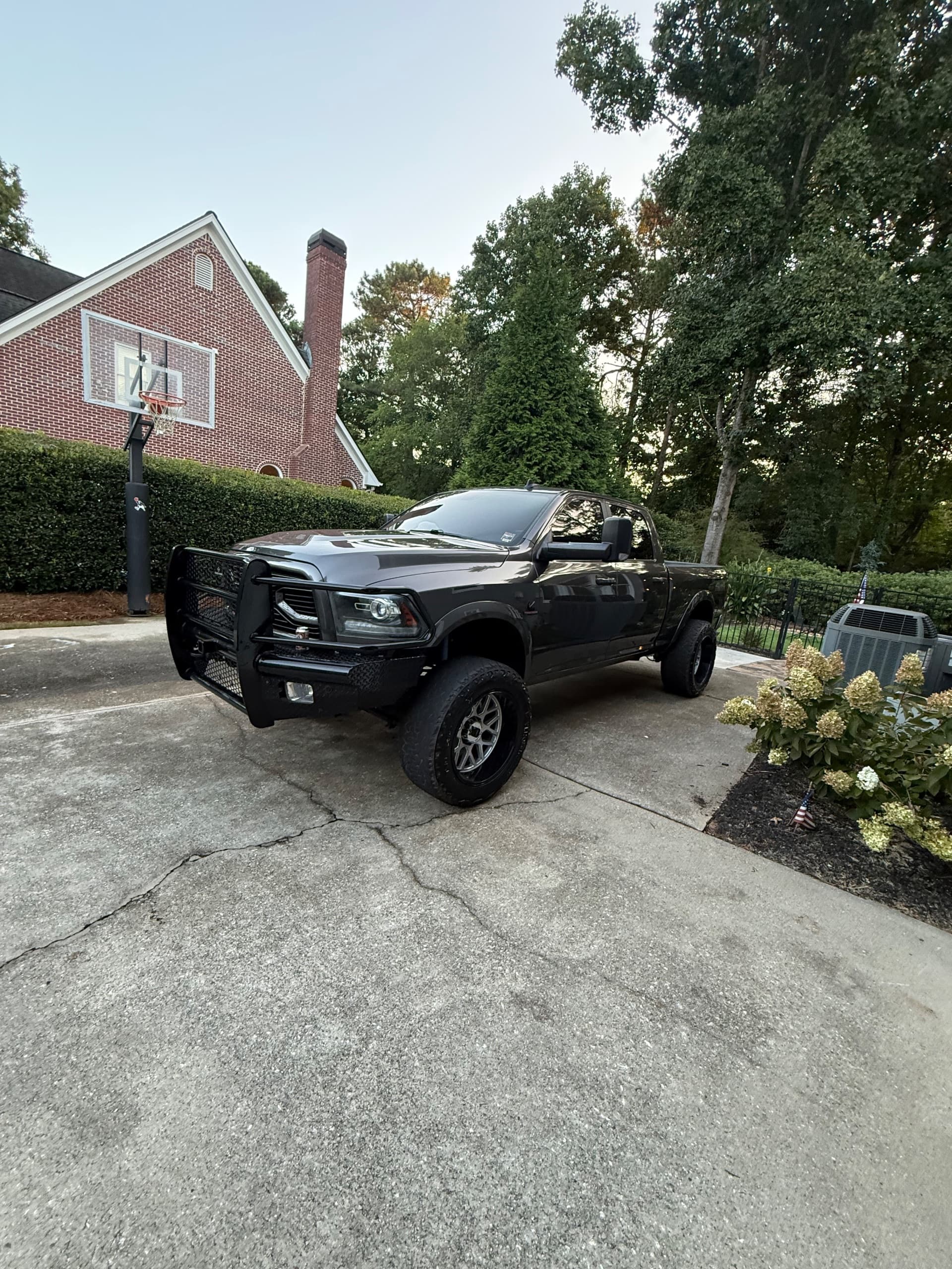 2018 Ram 2500 Laramie — photo 1