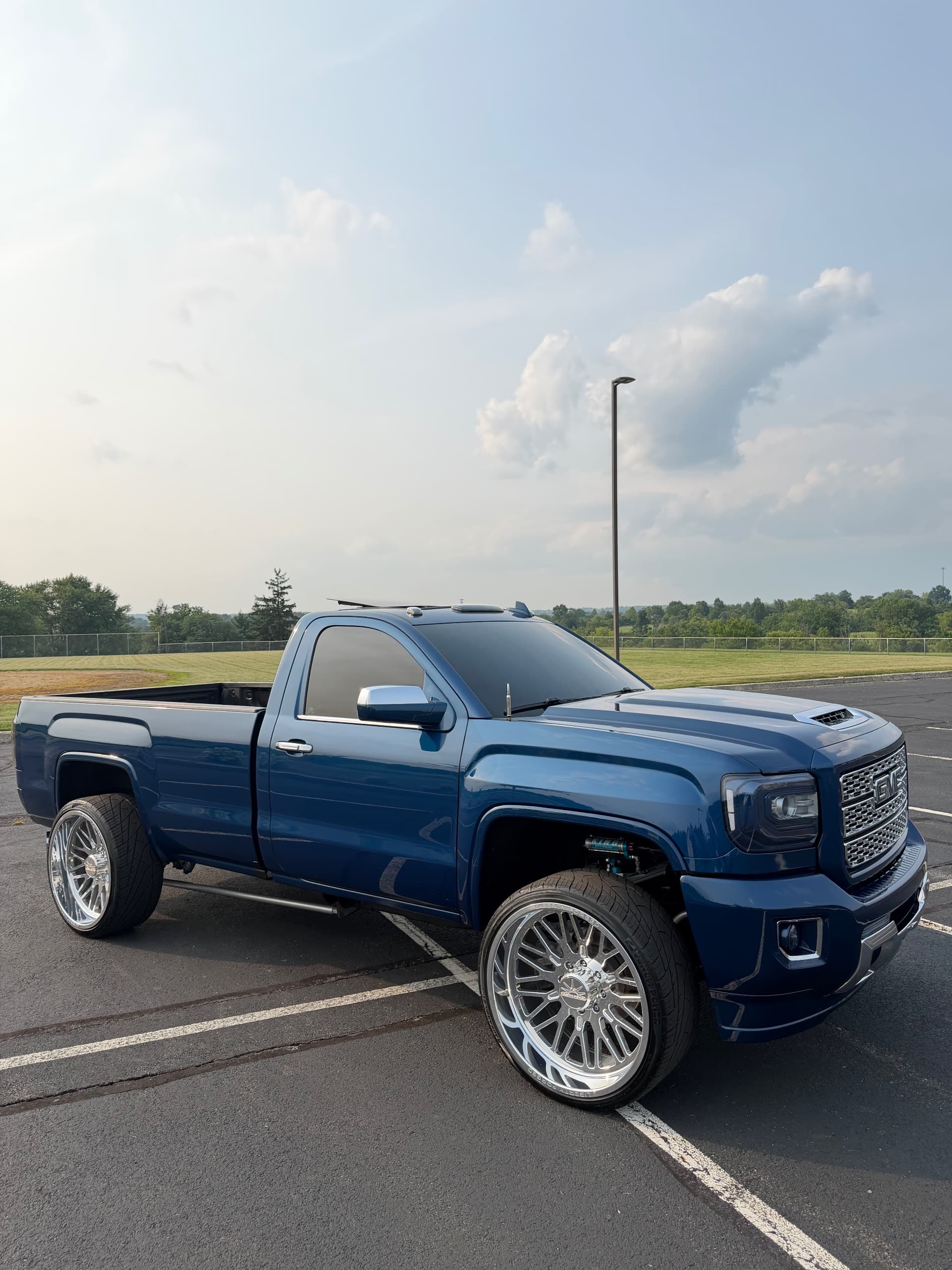 2016 Gmc Sierra 2500hd — photo 1