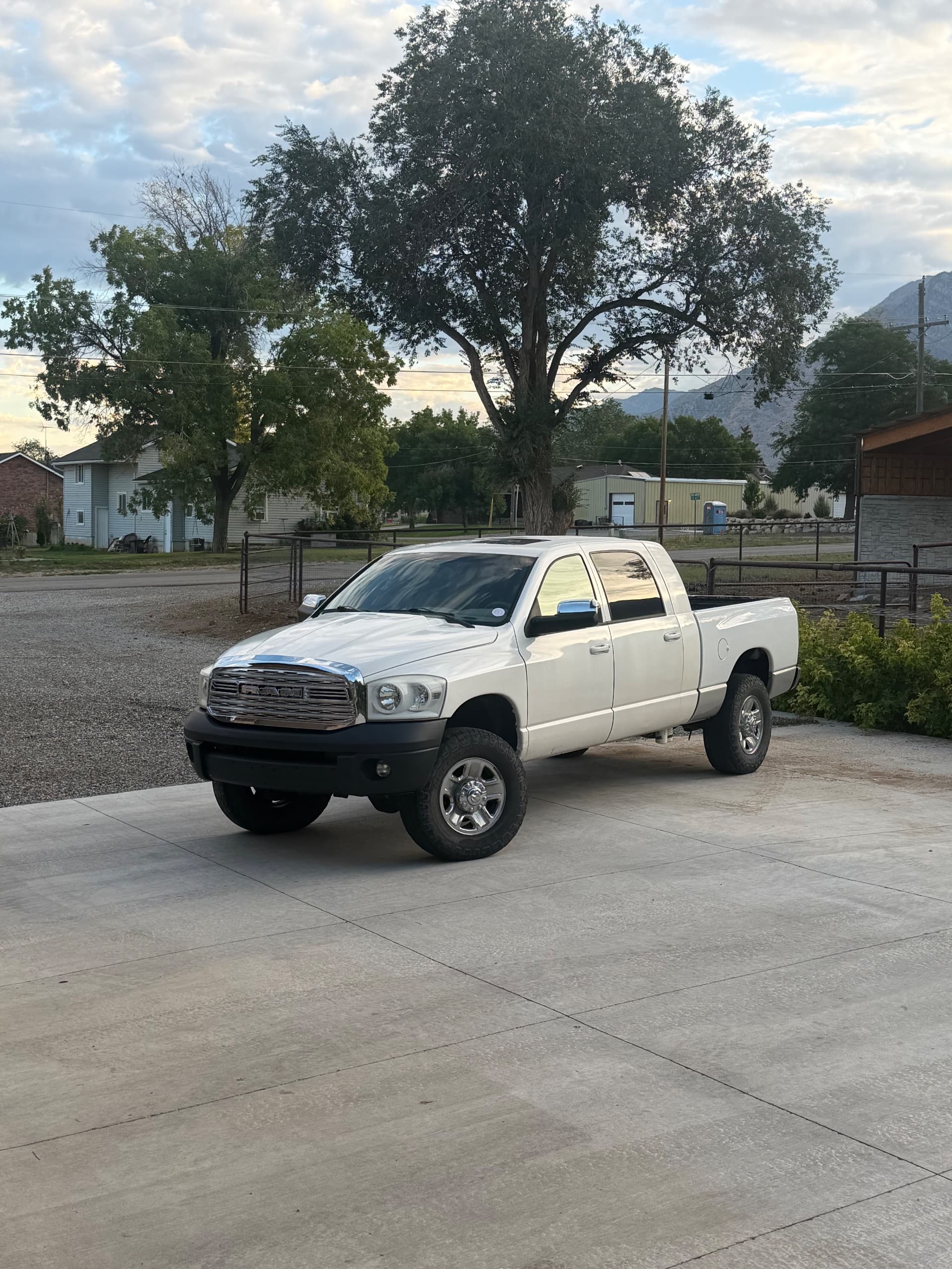 2009 Dodge Ram 2500 — photo 1