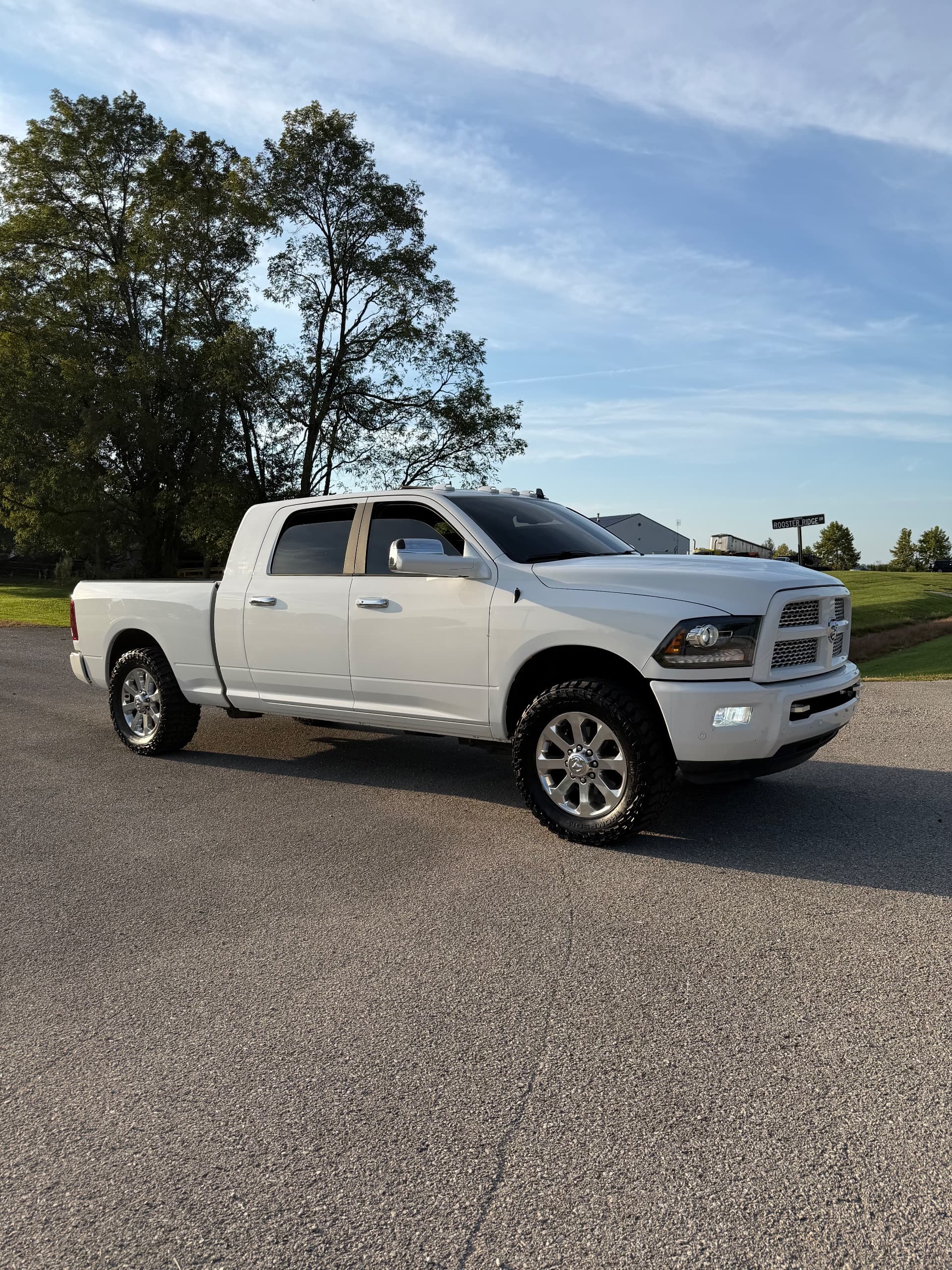 2017 Ram 2500 Mega Cab Laramie — photo 1