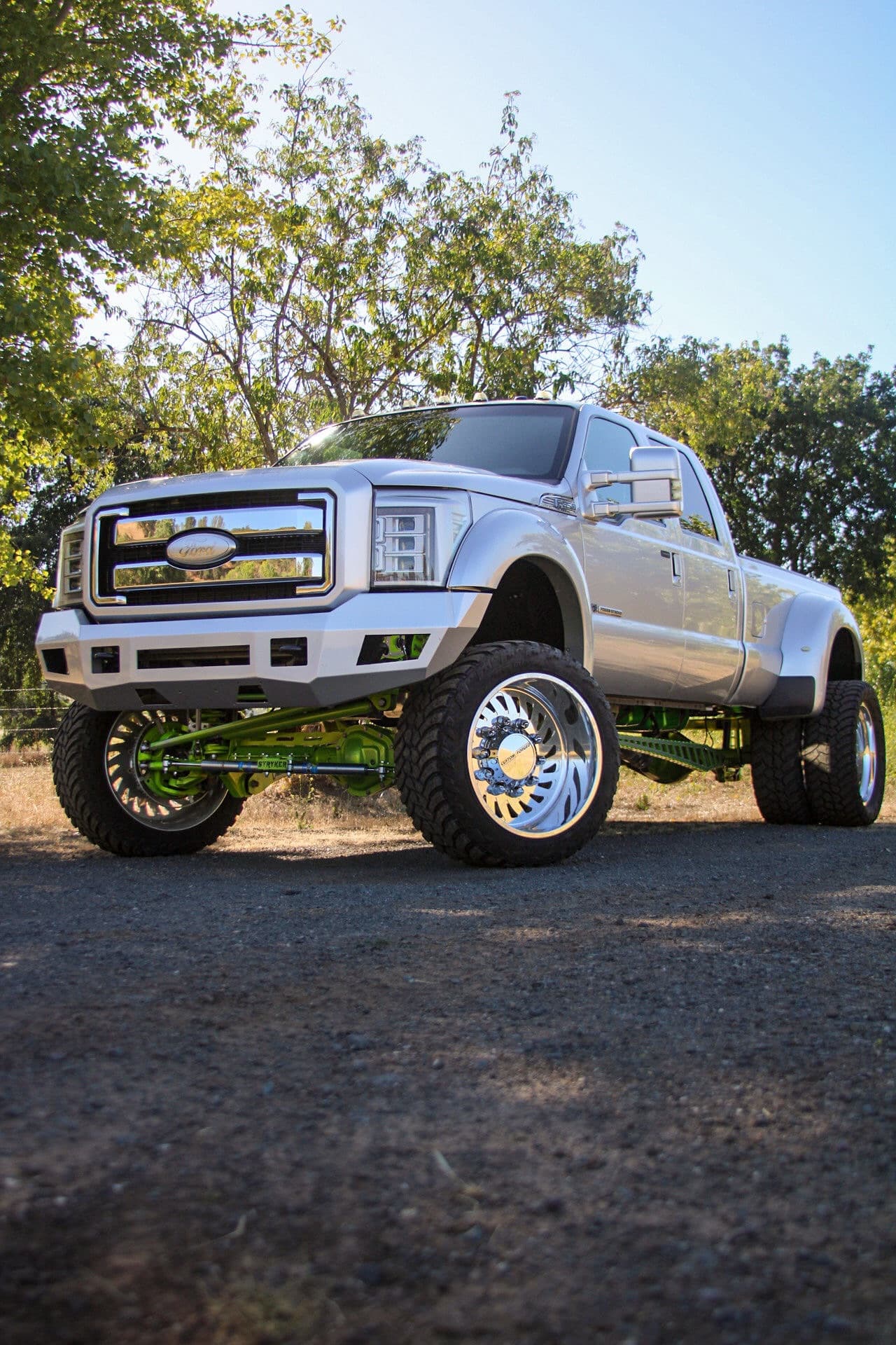 2012 Ford Lariat F350 DRW — photo 1
