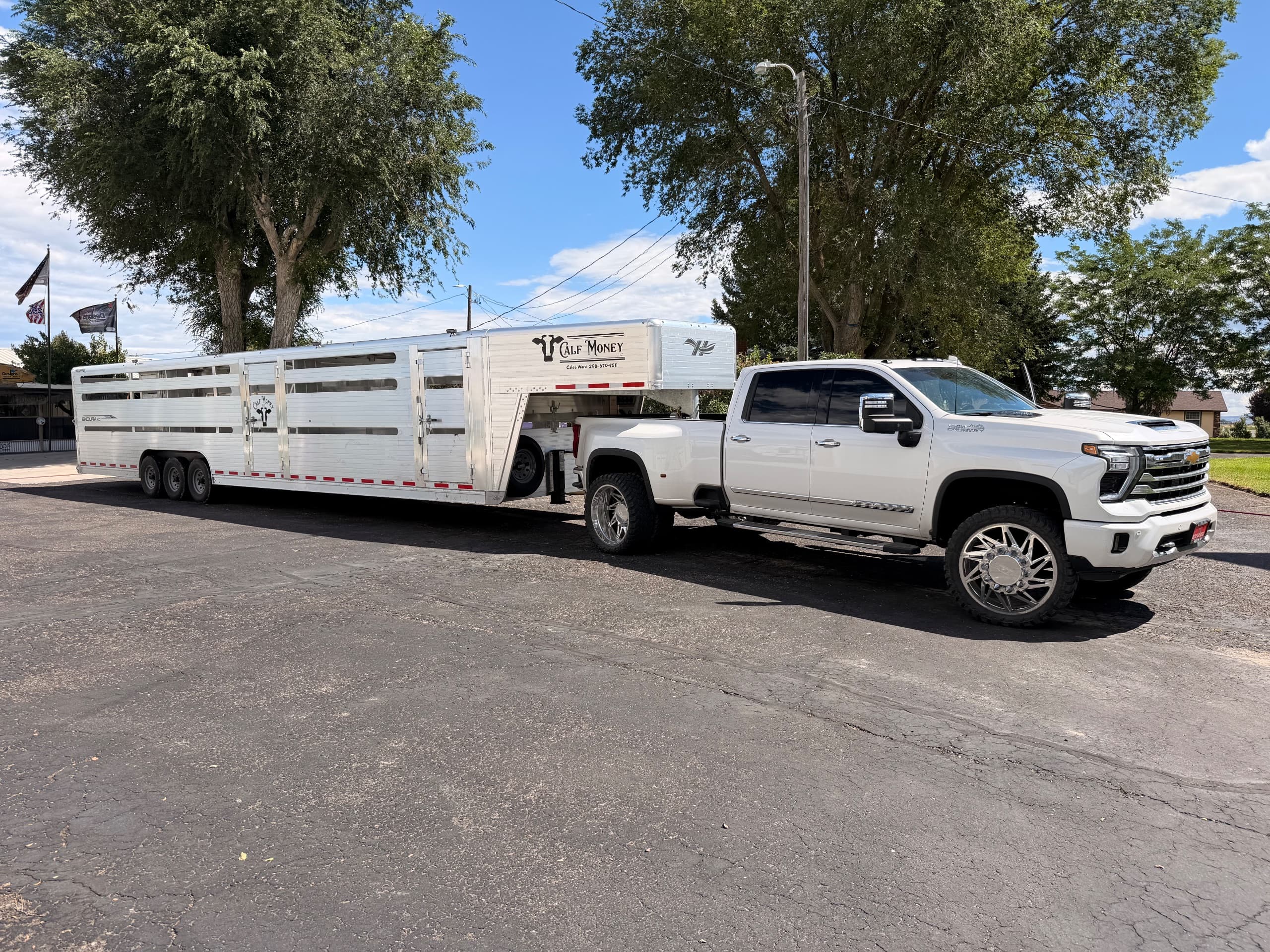 2025 Chevy High country 3500 — photo 1