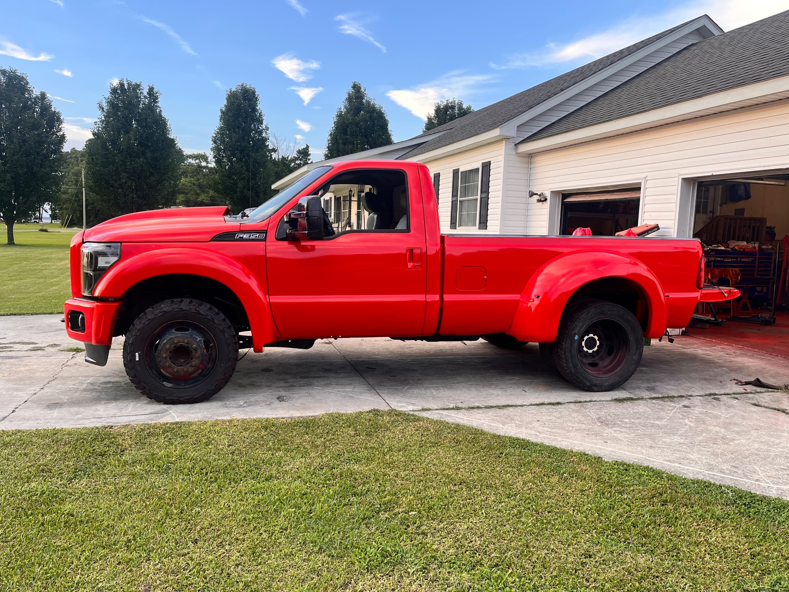 2011 Ford F350 — photo 1