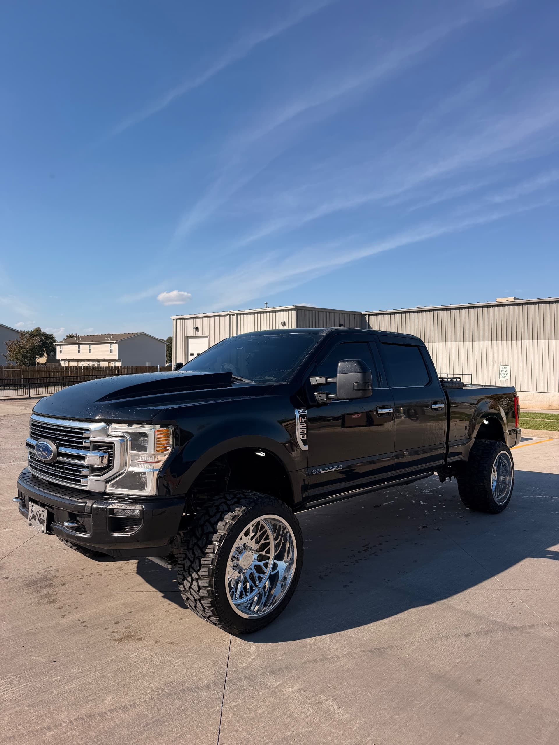 2020 Ford F250 Limited — photo 1