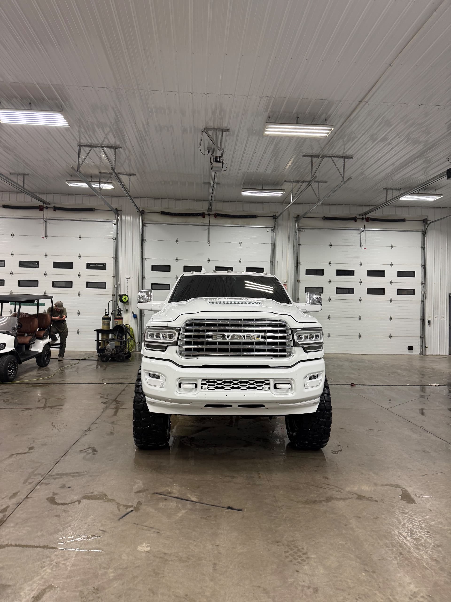 2023 Dodge Ram 2500 — photo 1