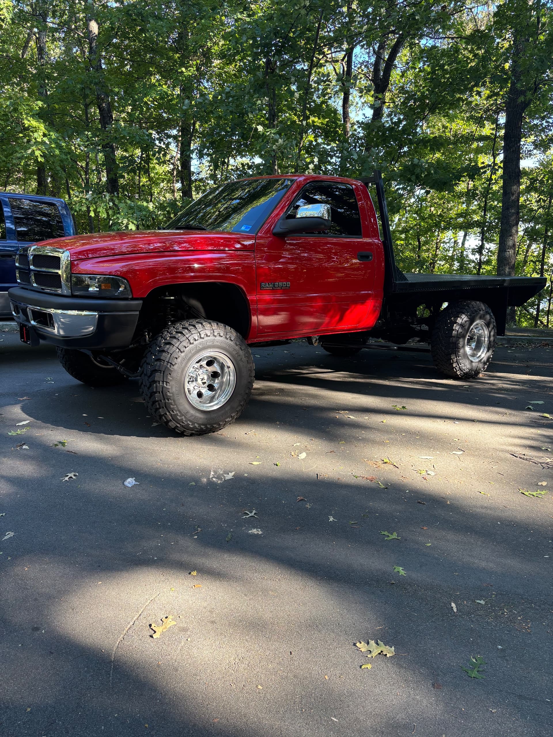 1996 Dodge Ram 2500 — photo 1