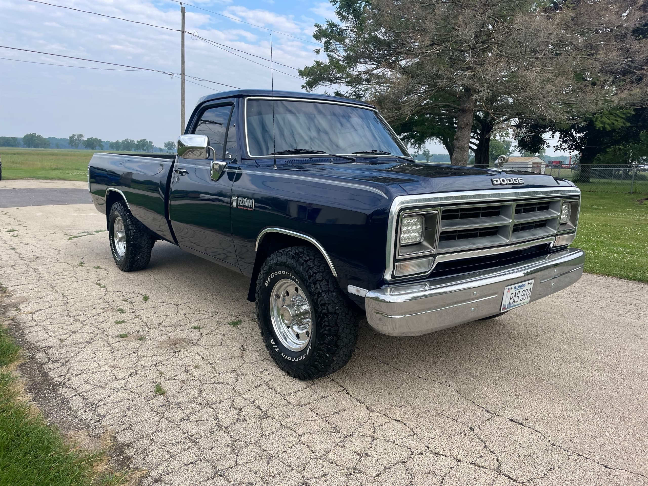 1990 Dodge D250 Cummins — photo 1
