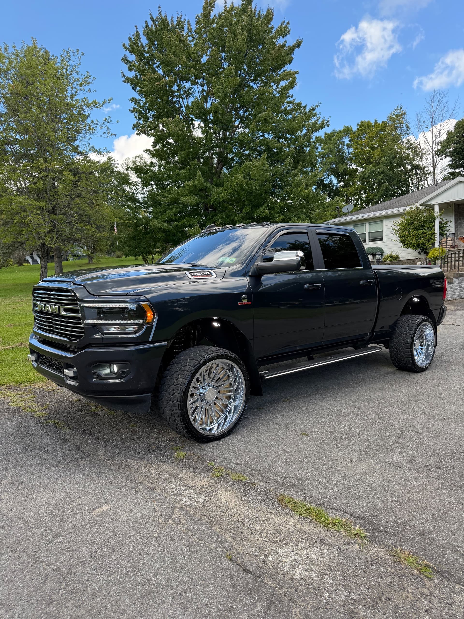 2022 Ram 2500 — photo 1